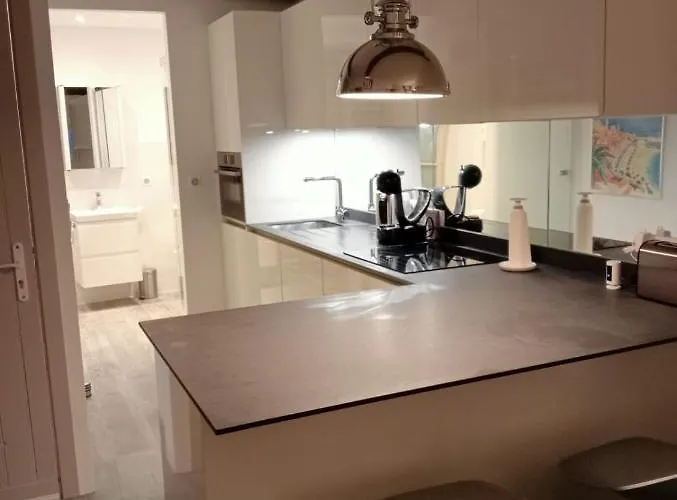 Apartment - Sablettes View