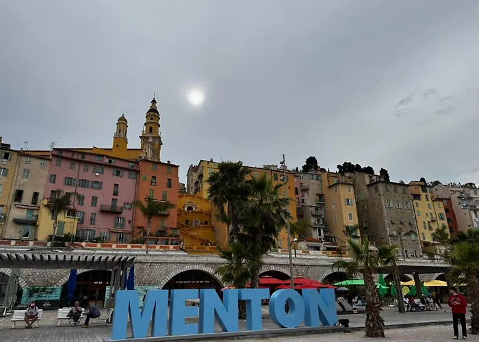 - Sablettes View Apartment Menton